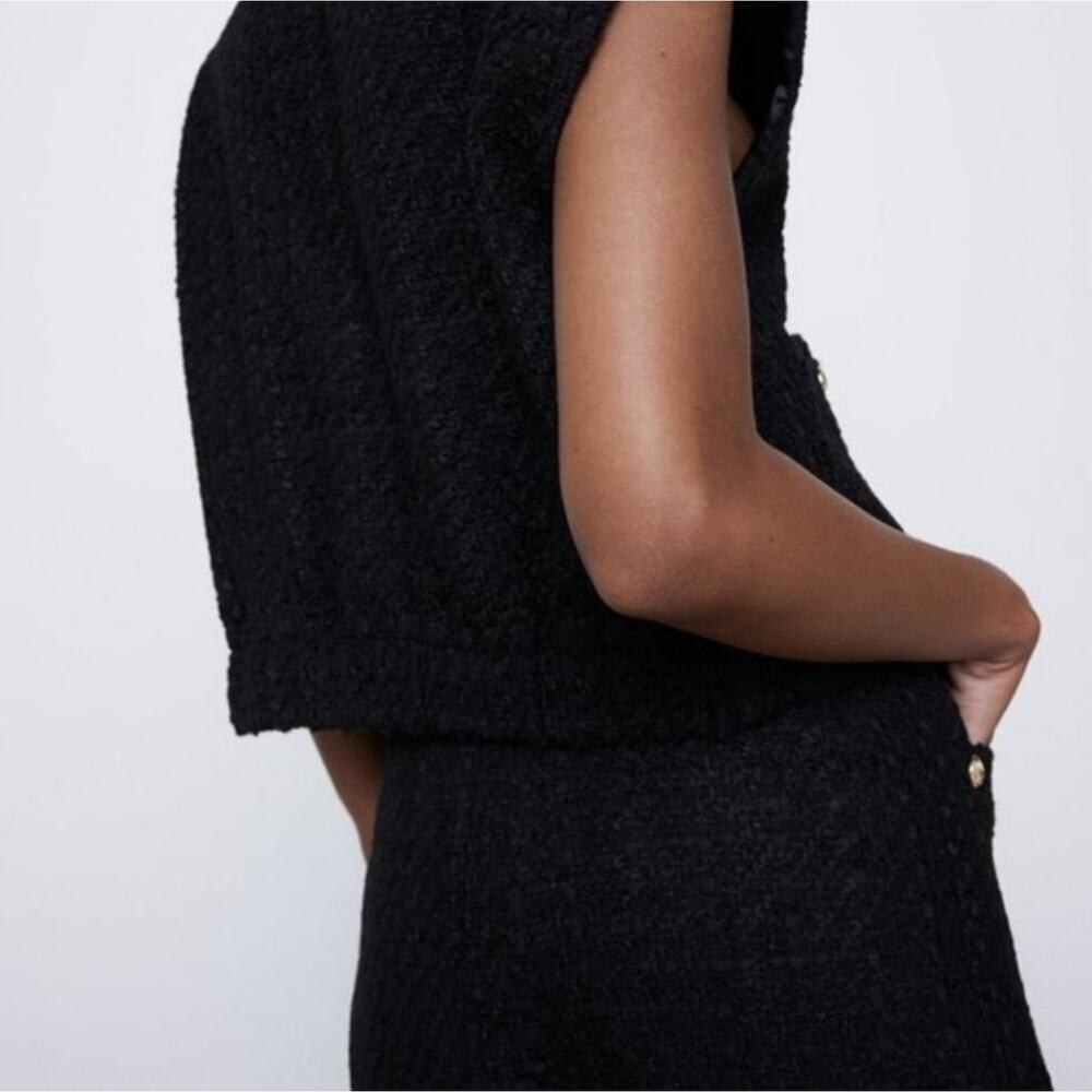 ZARA High-Waist Black Textured Weave Shorts Button Trim Womens Size XXL NWT - Picture 3 of 12